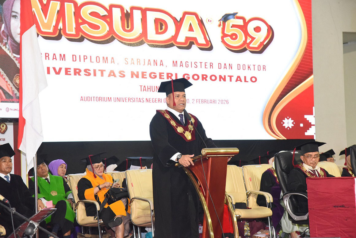 Kepedulian untuk Timor Leste, Rektor UNG Berikan Beasiswa S1 hingga Profesi Apoteker kepada Wisudawan Asing